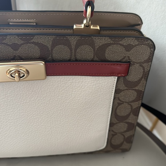Gorgeous Coach top handle bag burgundy cream and logo print tan NWT - Picture 9 of 13